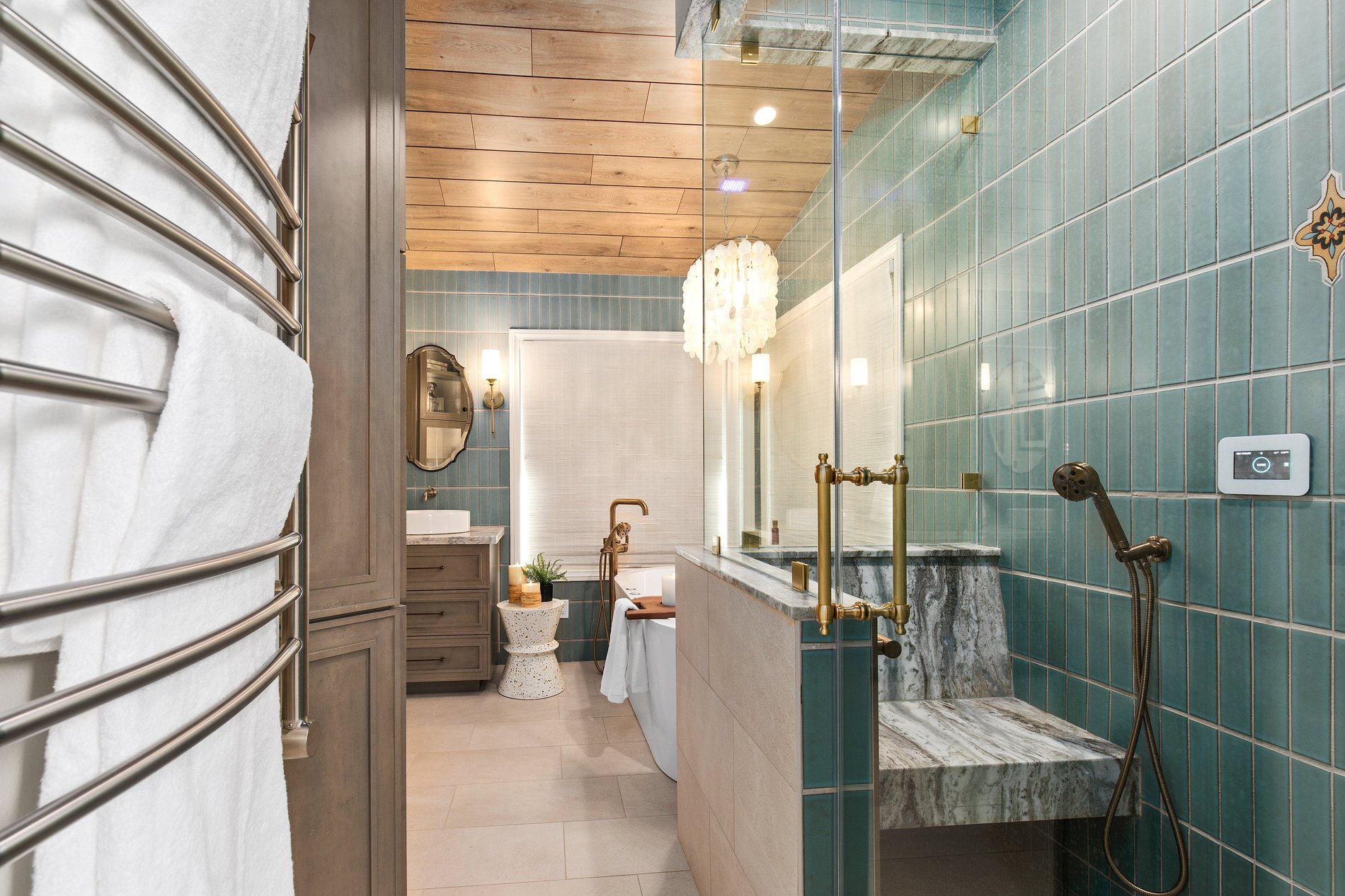 3 Tips for a Beachy Modern Bathroom Renovation